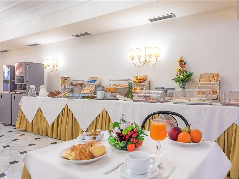 Raeli Hotel Lux Roma Exterior foto