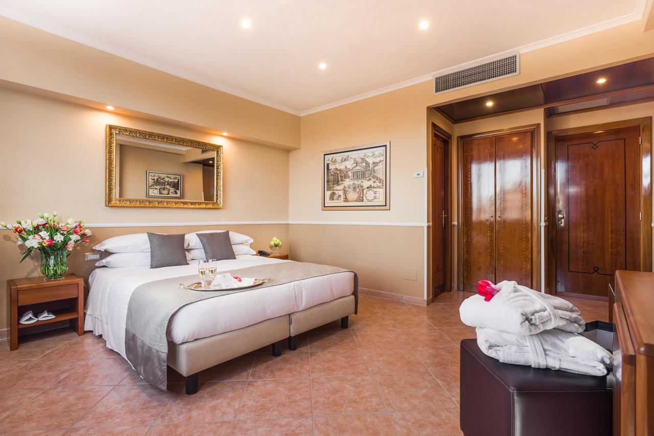 Raeli Hotel Lux Roma Exterior foto