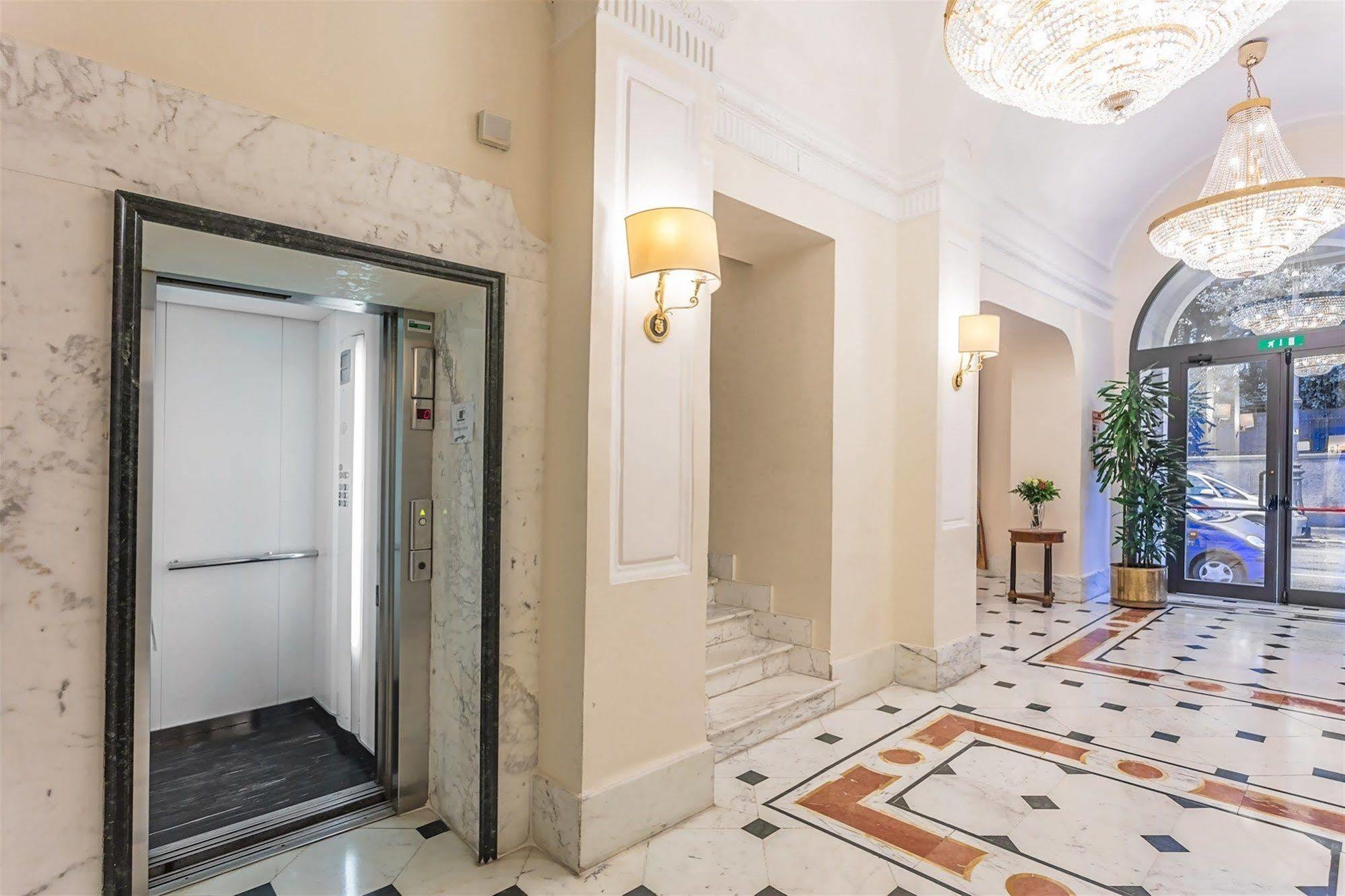 Raeli Hotel Lux Roma Exterior foto